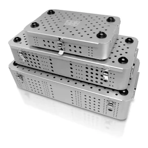 contenedores para esterilización para placas de titanio y acero apilados